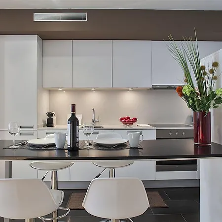 Mistral Pool Apartment *